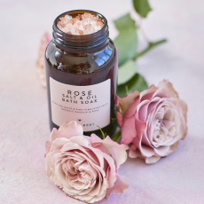 BATCH #001 Pink bath salt with organic oils 280 g BATCH #001 Pink bath salt with organic oils 280 g