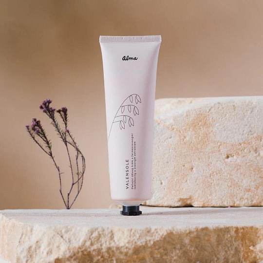 Alma Nourishing Body Cream with Fermented Lactobacilli and Oat Extract Valensole 150 ml Alma Nourishing Body Cream with Fermented Lactobacilli and Oat Extract Valensole 150 ml