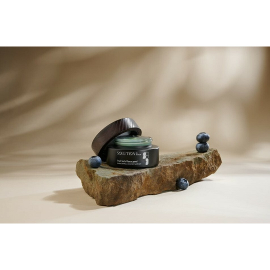 Kvitok Facial Scrub with Fruit Acids Kvitok Facial Scrub with Fruit Acids