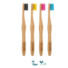 NORDICS Bamboo brush pink 1 pc NORDICS Bamboo brush pink 1 pc